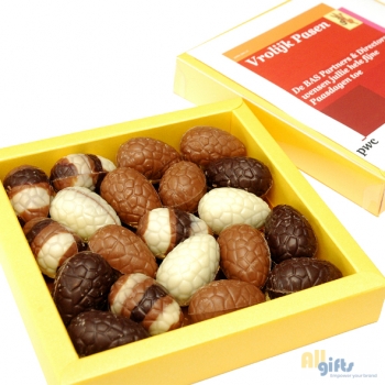 Bild des Werbegeschenks:210 gram bonboneitjes in doos met kaart