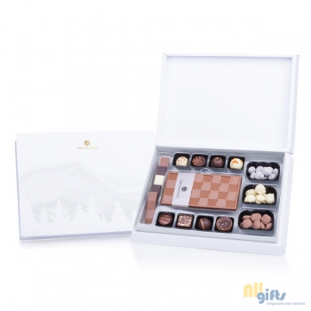 Bild des Werbegeschenks:First Selection - Maxi - Pralines en chocolade Kerstchocolade