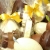 Luxuriöser Osterkorb mit Osterschokolade 