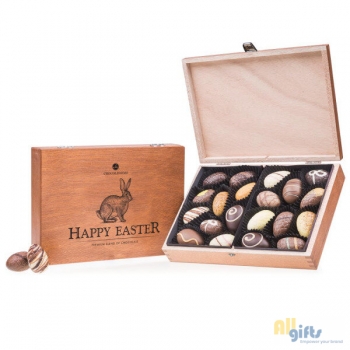 Bild des Werbegeschenks:Egg Classic - Pasen - Chocolade paaseitjes Houten kistje met chocolade paaseitjes