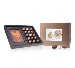 Easter ChocoPostcard Maxi - Gouden Kip Paaseitjes en een chocolade tablet bedrucken