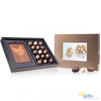 Bild des Werbegeschenks:Easter ChocoPostcard Maxi - Gouden Kip Paaseitjes en een chocolade tablet
