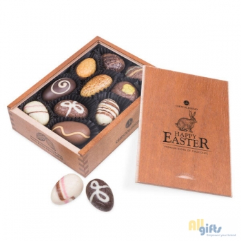 Bild des Werbegeschenks:Egg Elegance - Chocolade paaseitjes Houten kistje met chocolade paaseitjes